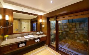 Bilik mandi di Ananta Spa & Resort, Pushkar