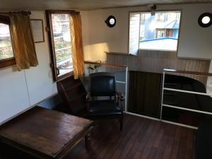 宾客之船酒店的休息区