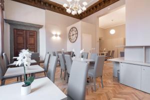Posedenie v ubytovaní Hotel Palazzo Martinelli Dolfin