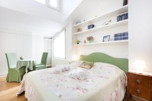A bed or beds in a room at B&B al 19