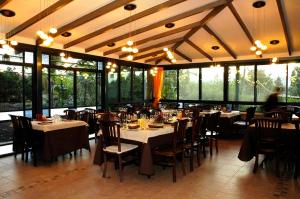 Restaurace v ubytování Arbel Guest House Shavit Family