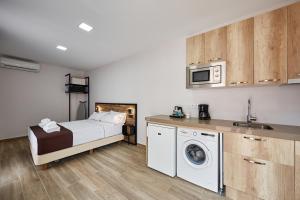 Kuchyňa alebo kuchynka v ubytovaní GBH Hotel-Apartamentos Caballito de Mar