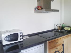 Kuchnia lub aneks kuchenny w obiekcie Casa Rural La Aulaga