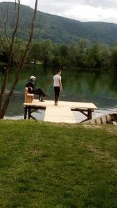 Φωτογραφία από το άλμπουμ του Kuća-Zvorničko jezero σε Mali Zvornik +21 φωτογραφίες