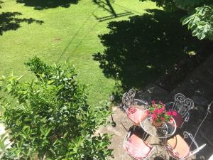 A garden outside Sarakinas Farm House
