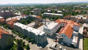 Nespecifikovaný výhled na destinaci Holešov nebo výhled na město při pohledu z hotelu