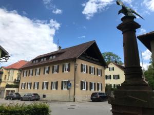 Gallery image of Sehr zentrales und modernes Zimmer in Isny im Allgäu mit Gemeinschaftsbad in Isny im Allgäu