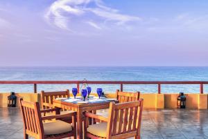Cảnh biển hoặc tầm nhìn ra biển từ khách sạn