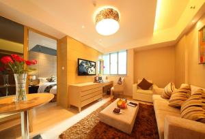 Area tempat duduk di The Cumberland Boutique Hotel