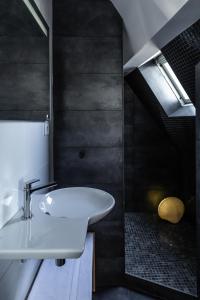 Ванна кімната в Bateau Libre Hotel