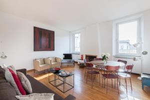 Posedenie v ubytovaní Amazing penthouse with private terrace in Trastevere
