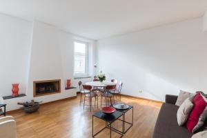 Posedenie v ubytovaní Amazing penthouse with private terrace in Trastevere