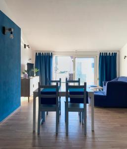 Postel nebo postele na pokoji v ubytování Apartments Pijaza