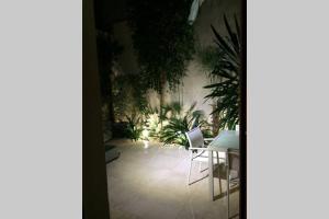 Vonkajšia záhrada v ubytovaní Vive la playa y la noche de Sitges aquí