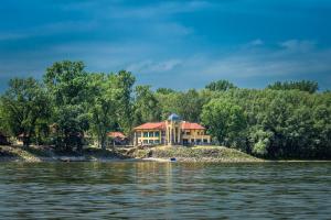 Photo de la galerie de l'établissement SZIGET HOTEL VERÁNKA, à Érsekcsanád