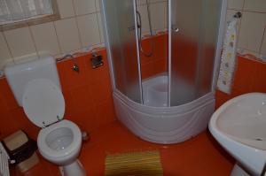 Φωτογραφία από το άλμπουμ του Rustic Argesean σε Corbeni