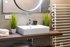 Φωτογραφία από το άλμπουμ του Gerharts Premium City Living - center of Brixen with free parking and Brixencard στη Μπρεσανόνε +35 φωτογραφίες