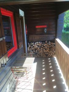 Fotografie z fotogalerie ubytování Chalet Le Cactus avec sauna privatif v destinaci Le Ménil