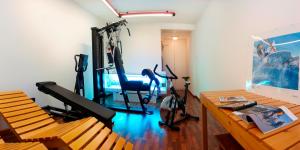Fitness centrum a/nebo fitness zařízení v ubytování Hotel Villa Rosa