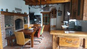 Afbeelding uit fotogalerij van La Ferme aux portes de Montauban - Avec piscine in Albias