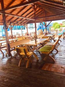 Restaurace v ubytování Mustaciosul Dunarii