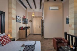 Kuchyňa alebo kuchynka v ubytovaní Grand Master Suite