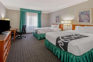 Gallery image of La Quinta Inn by Wyndham Las Cruces Mesilla Valley in Las Cruces +17 photos