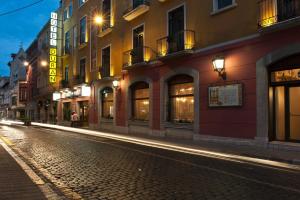 Gallery image of Hotel Duran in Figueres