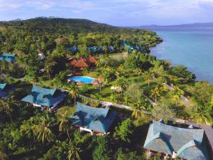 A bird's-eye view of Badian Island Wellness Resort