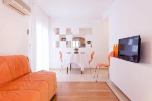 Posezení v ubytování Patio Budget Apartment 12