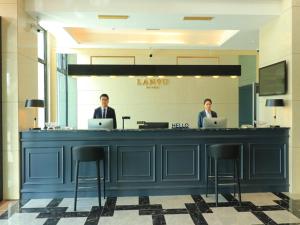 Personale på Lano Hotel Kashgar Shache County Youyi West Road