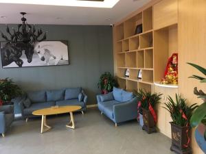 Gallery image of JUN Hotels Anhui Fuyang Yingshang County Guanzhong Avenue Store in Fuyang