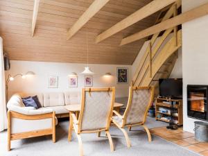 Ein Sitzbereich in der Unterkunft Holiday home Nørre Nebel XCIX