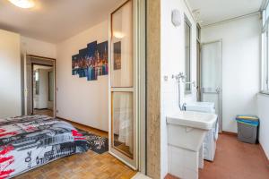 Postel nebo postele na pokoji v ubytování ZIA DINA APARTMENT