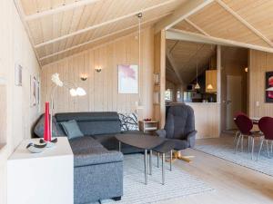 Fotografie z fotogalerie ubytování Holiday home Hvide Sande LXXVI v destinaci Bjerregård + 20 fotografií