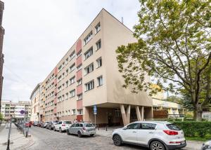 Budova, v ktorej sa apartmán nachádza