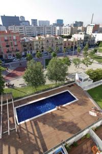 Bazén v ubytovaní 1217 - POOL AND BEACH NICE APARTMENT II alebo v jeho blízkosti
