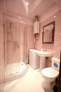 Kúpeľňa v ubytovaní 05 Gdynia Centrum - Apartament Mieszkanie dla 4 os