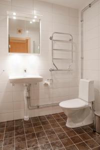 Ванная комната в Hotell Klövsjöfjäll +37 фотографий