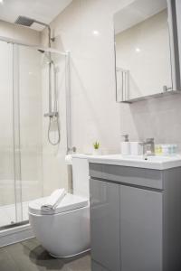 Ванная комната в Morland Apartments - Hornchurch