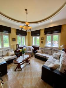 Istumisnurk majutusasutuses Villa Larus