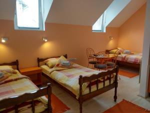 Postel nebo postele na pokoji v ubytování Apartment Harmonija apatin