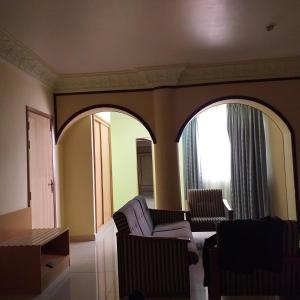 Χώρος καθιστικού στο Bowshar International Hotel