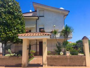 Το κτήριο όπου στεγάζεται  το bed & breakfast