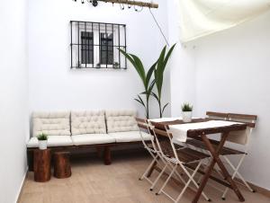 Posedenie v ubytovaní Apartamento Conil Gades Nömada B