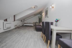 Ruang duduk di Hotel Dapčević