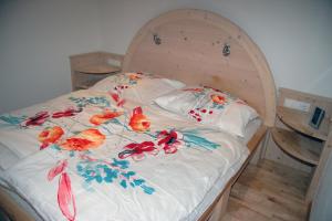 Postel nebo postele na pokoji v ubytování Am Waldrand