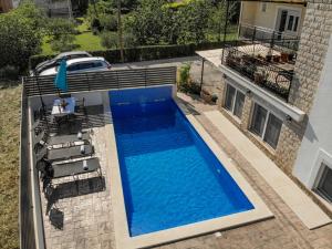 Bazén v ubytovaní Apartmani Jukic alebo v jeho blízkosti