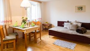 Postel nebo postele na pokoji v ubytování Strauss Appartements