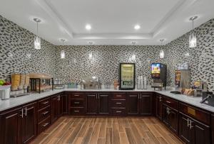 Gallery image of La Quinta by Wyndham Norwich-Plainfield-Casino in Plainfield
